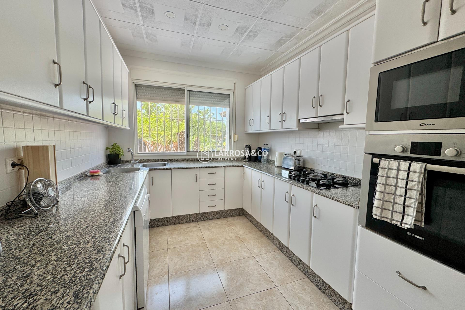 Resale - Detached House/Villa - Dolores - Comunidad valenciana