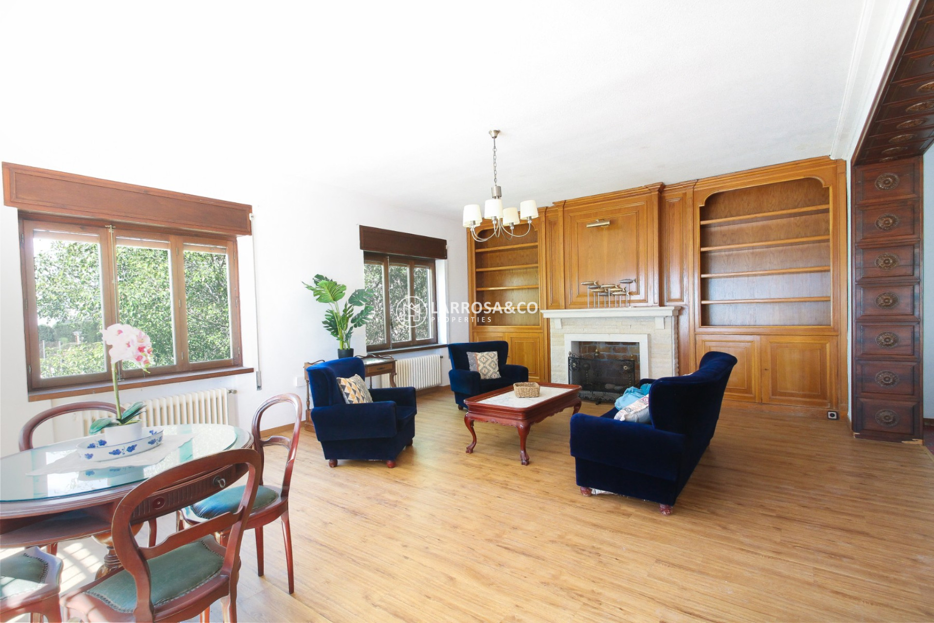 Resale - Detached House/Villa - El Campello - Costa Blanca