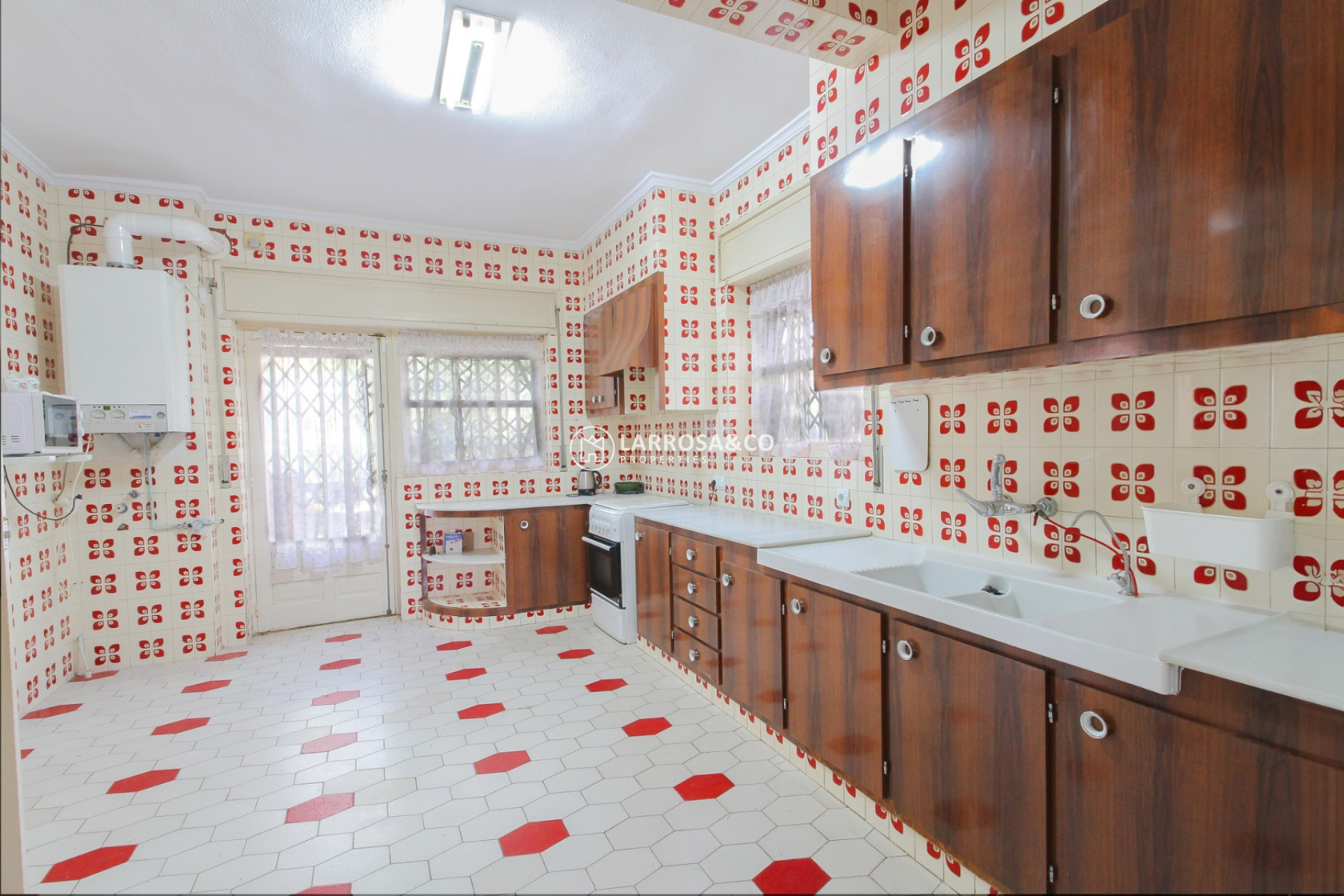 Resale - Detached House/Villa - El Campello - Costa Blanca