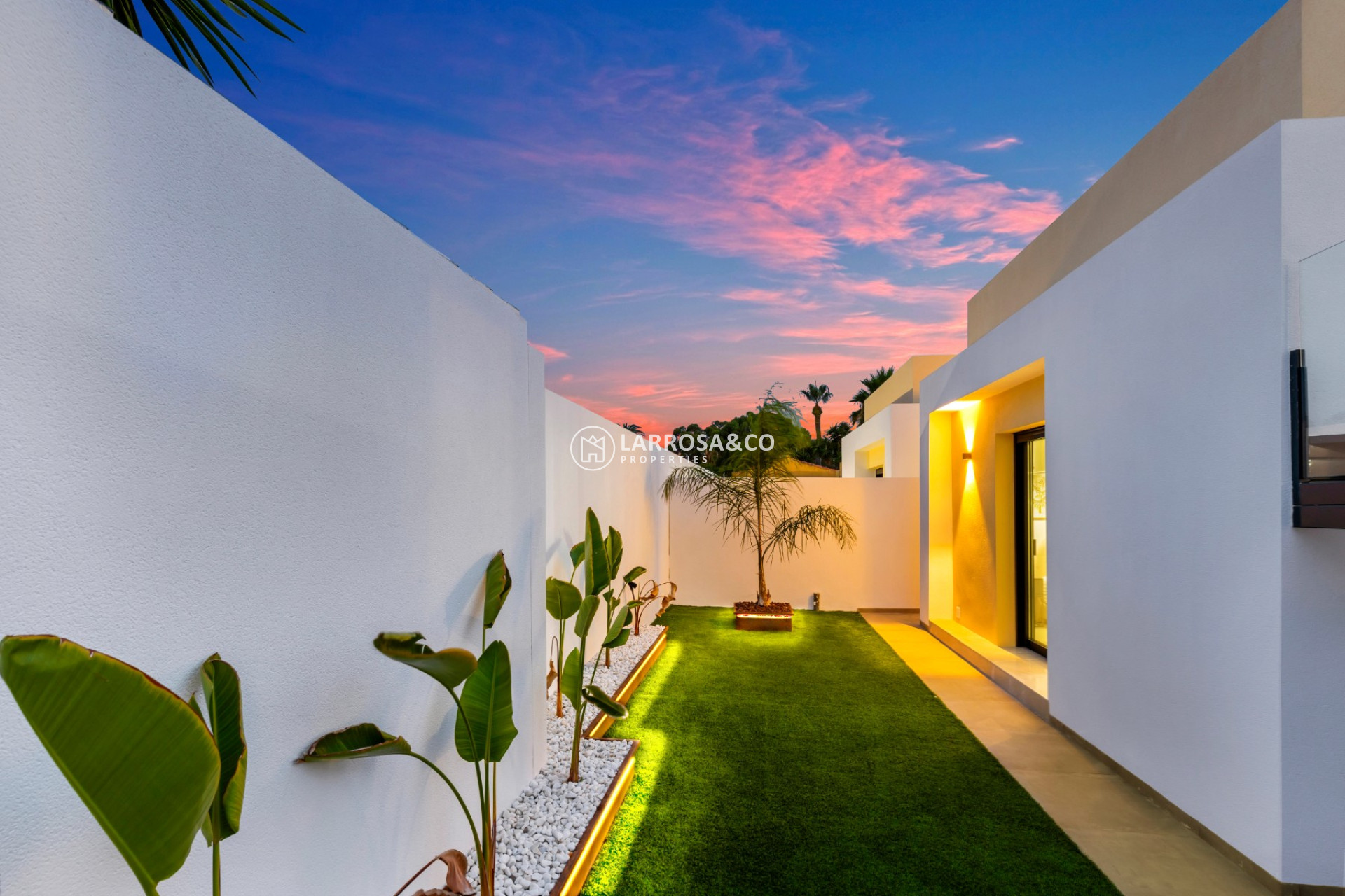 Resale - Detached House/Villa - El Chaparral - Inland