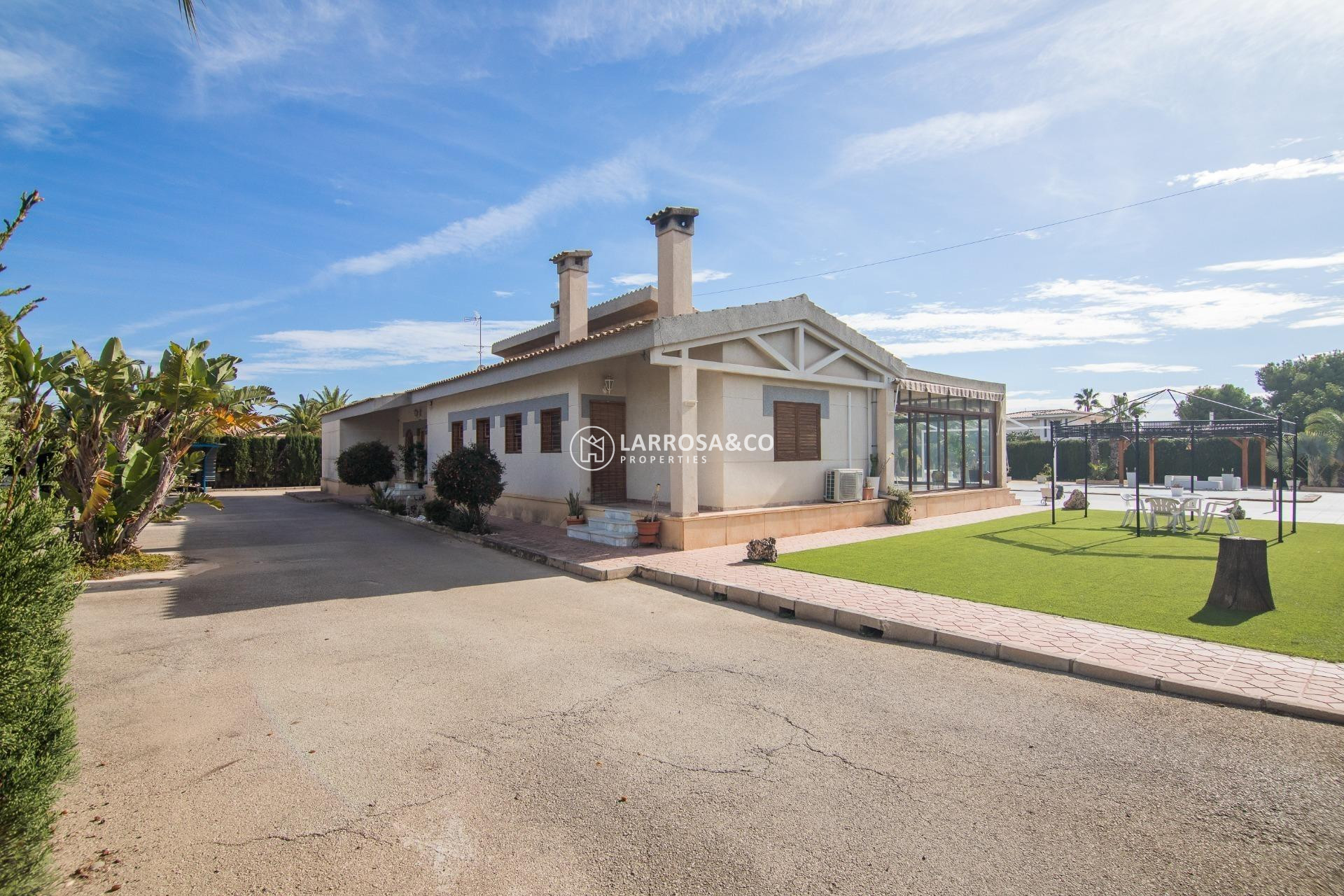Resale - Detached House/Villa - Elche - Corte Ingles