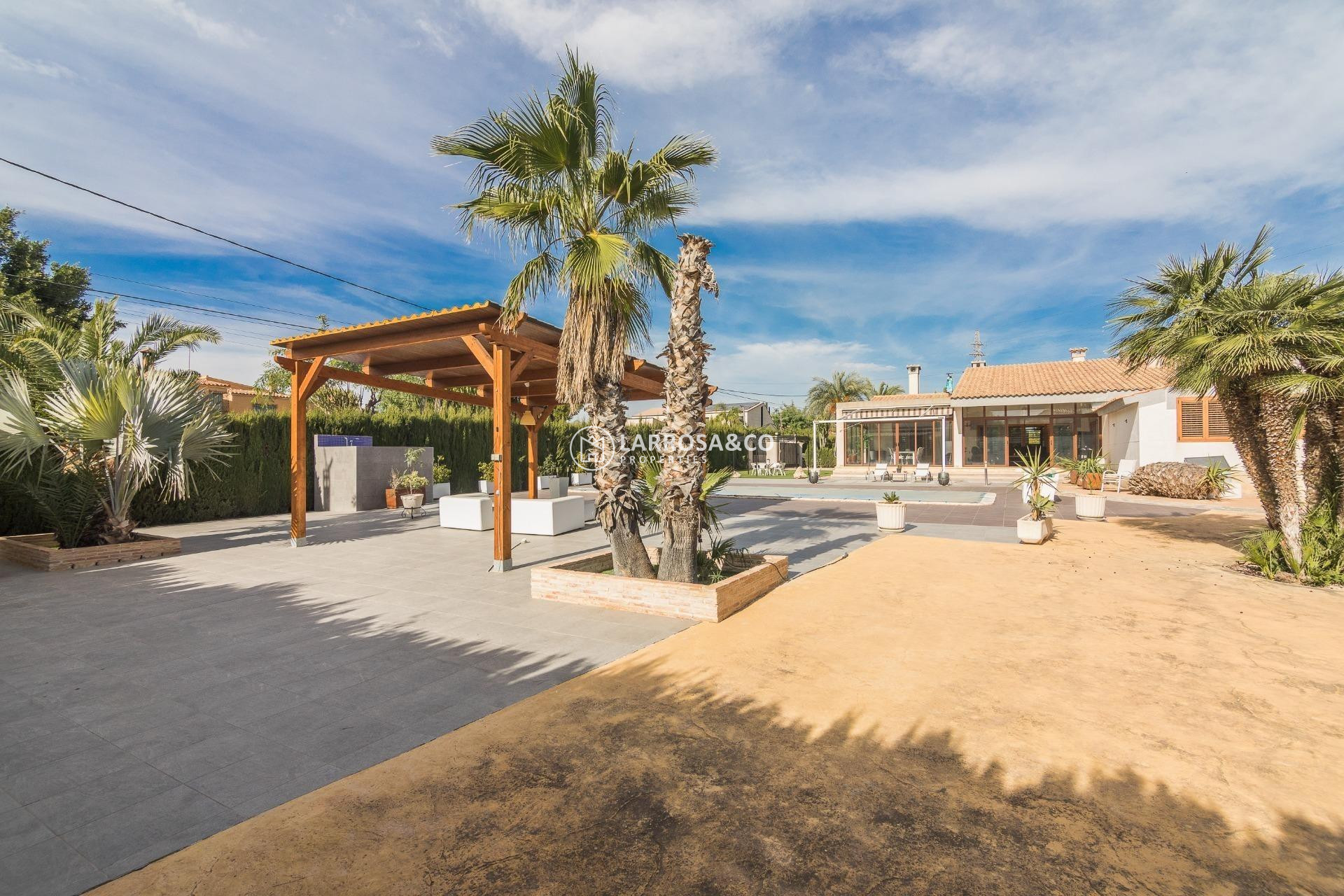 Resale - Detached House/Villa - Elche - Corte Ingles