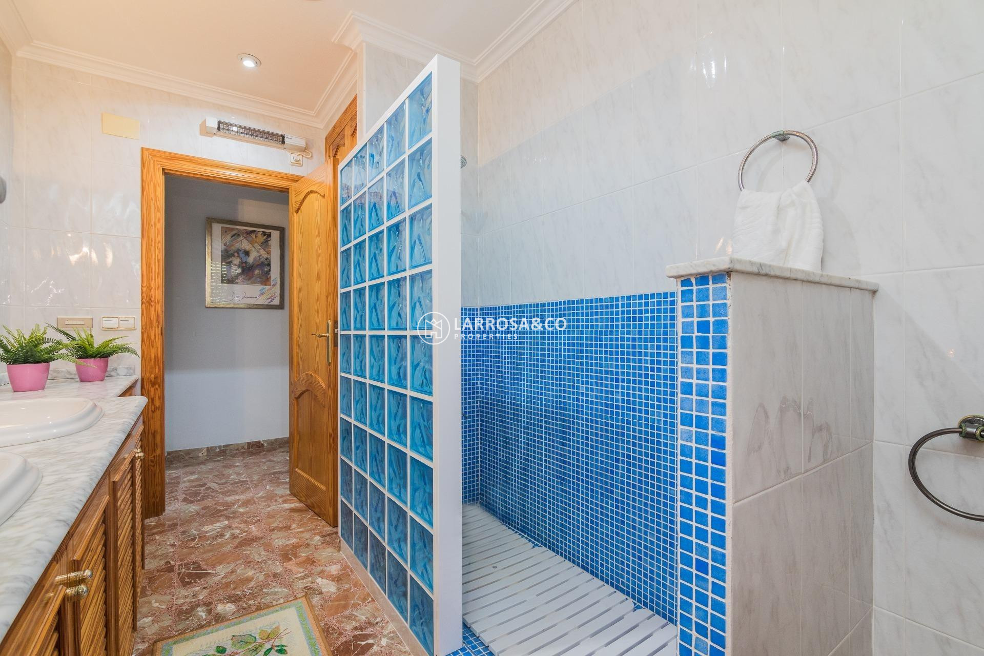 Resale - Detached House/Villa - Elche - Corte Ingles