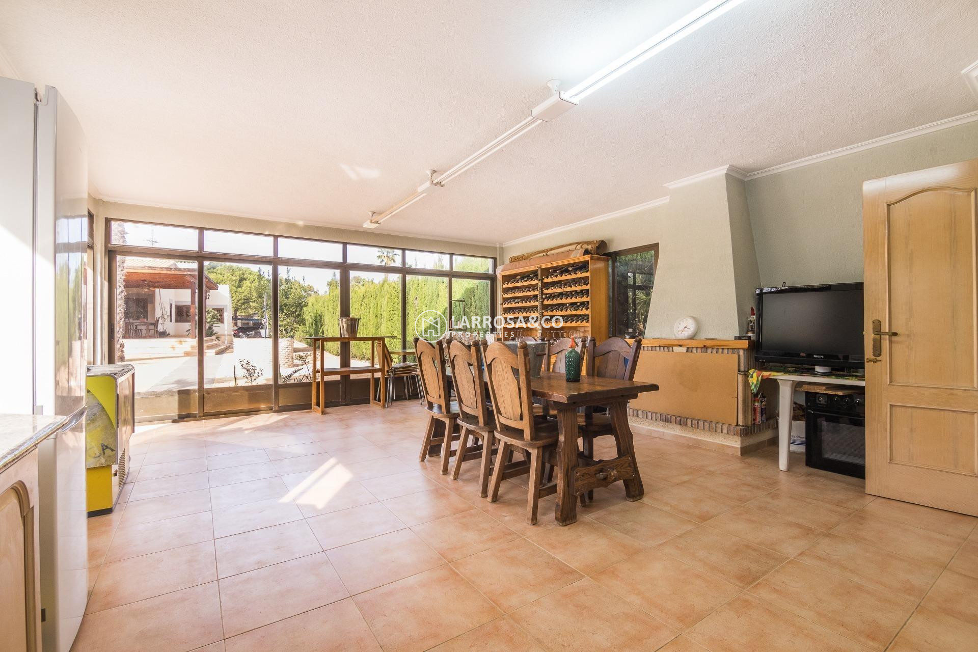 Resale - Detached House/Villa - Elche - Corte Ingles