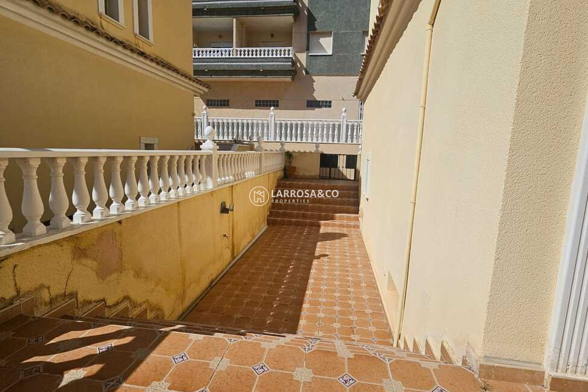 Resale - Detached House/Villa - Guardamar del Segura - Campomar