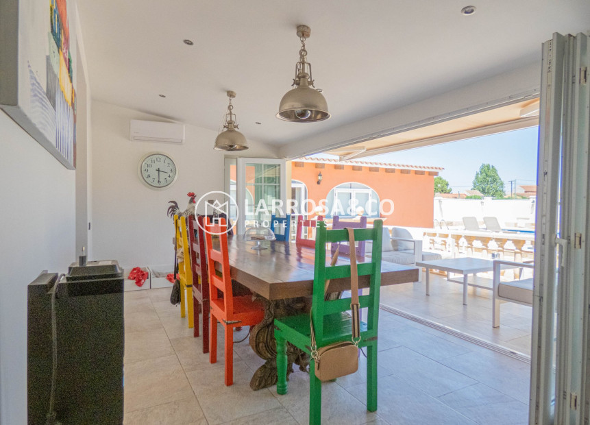 Resale - Detached House/Villa - Heredades - Costa Blanca