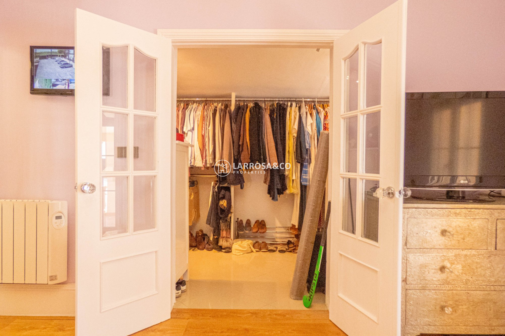 Resale - Detached House/Villa - Heredades - Costa Blanca