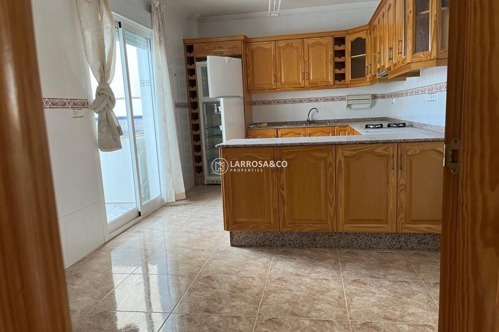 Resale - Detached House/Villa - Jacarilla - CENTRO