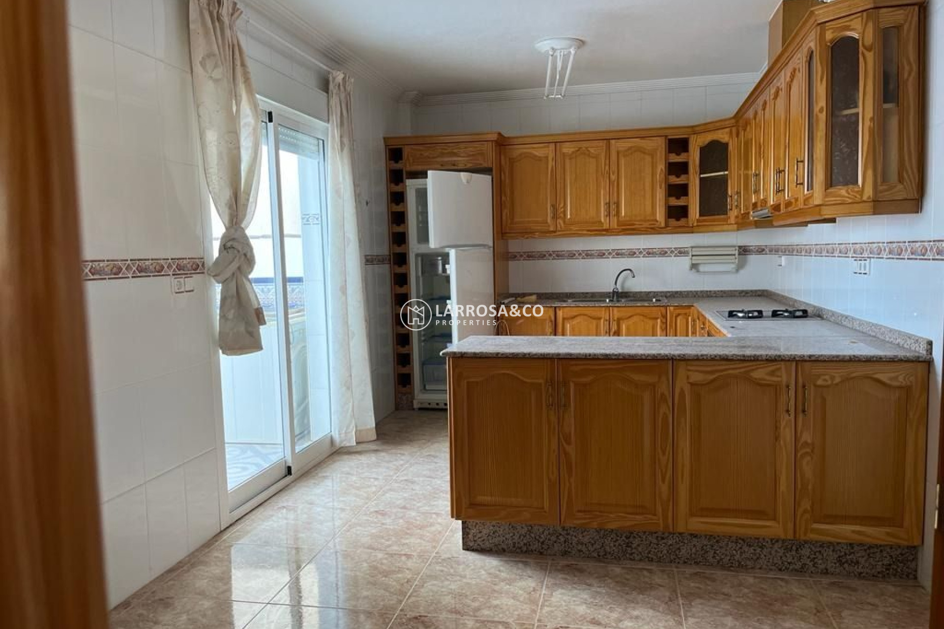 Resale - Detached House/Villa - Jacarilla - CENTRO