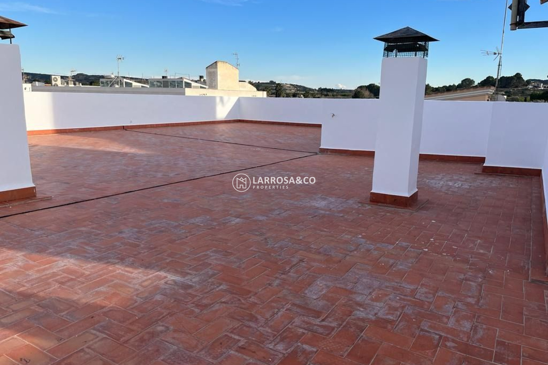 Resale - Detached House/Villa - Jacarilla - CENTRO