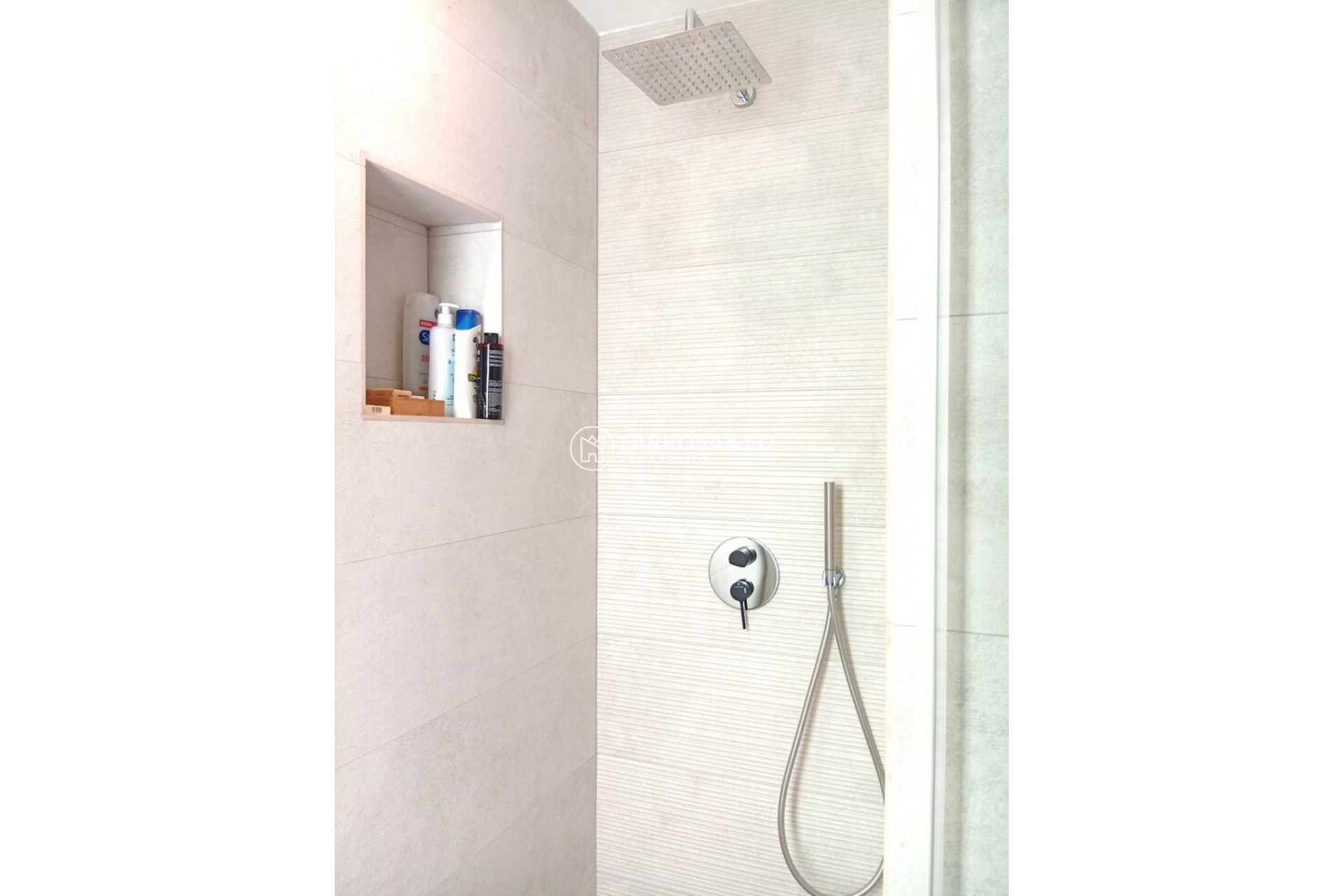 Resale - Detached House/Villa - La Finca Golf Resort - Inland