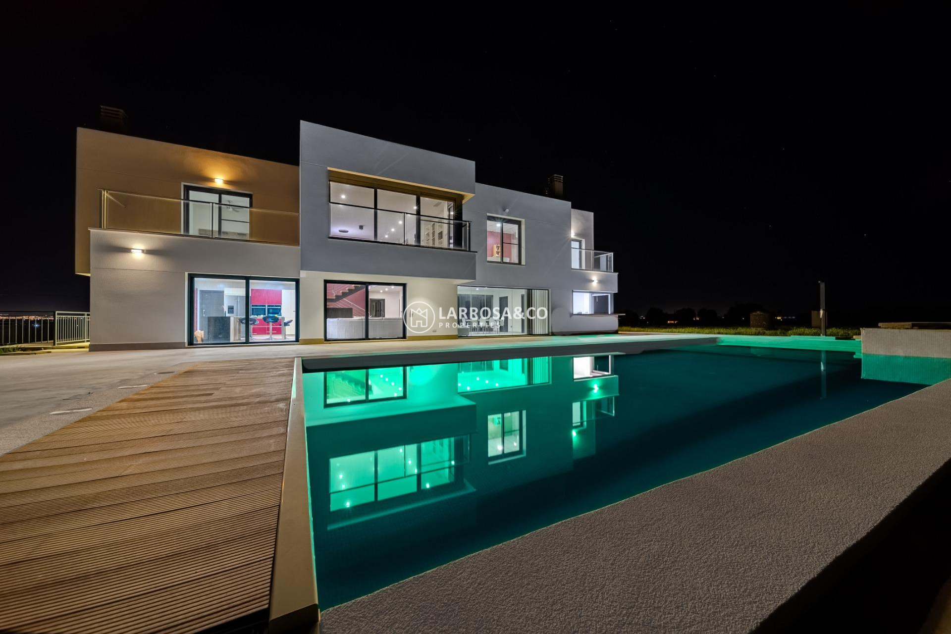 Resale - Detached House/Villa - La Marina