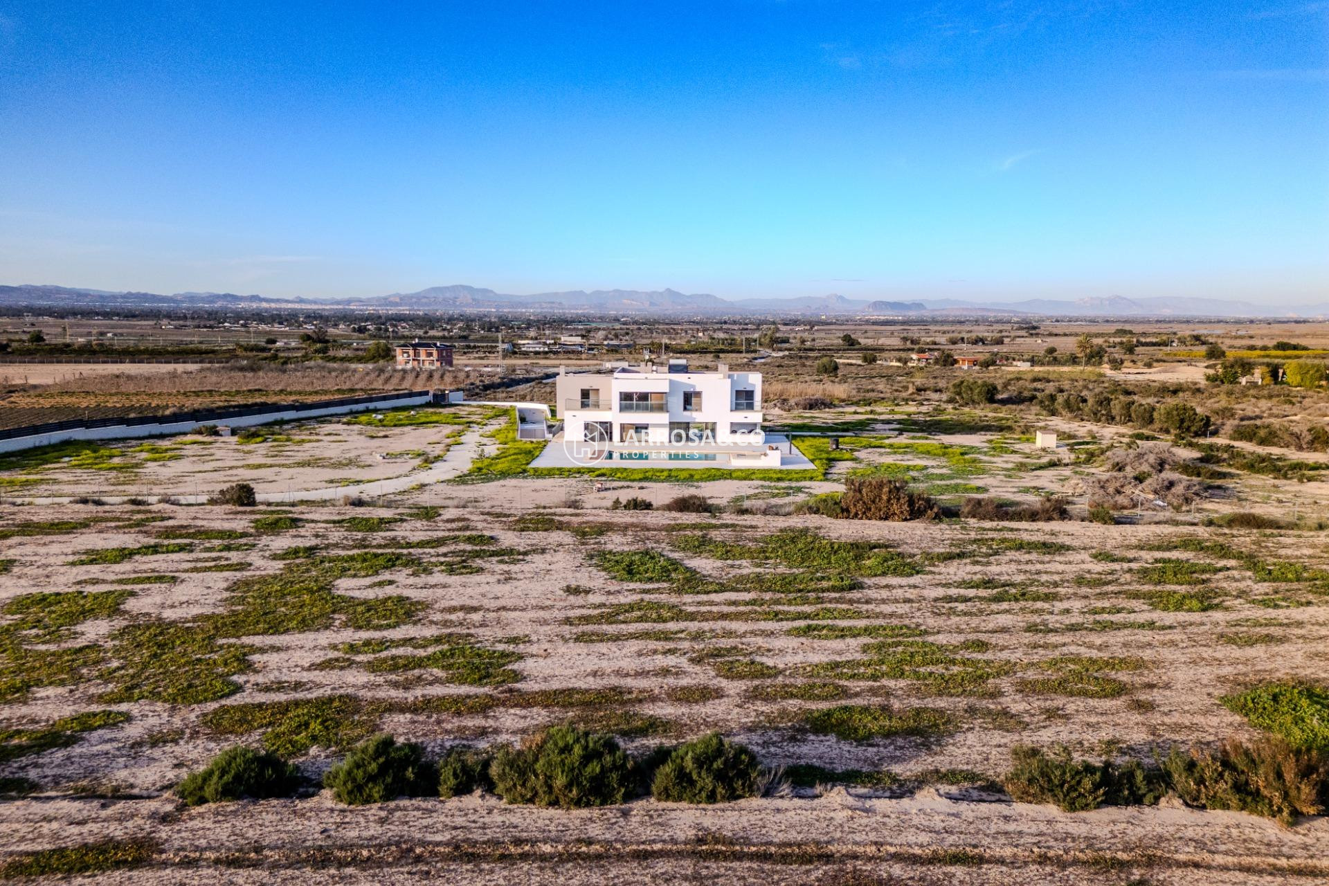 Resale - Detached House/Villa - La Marina