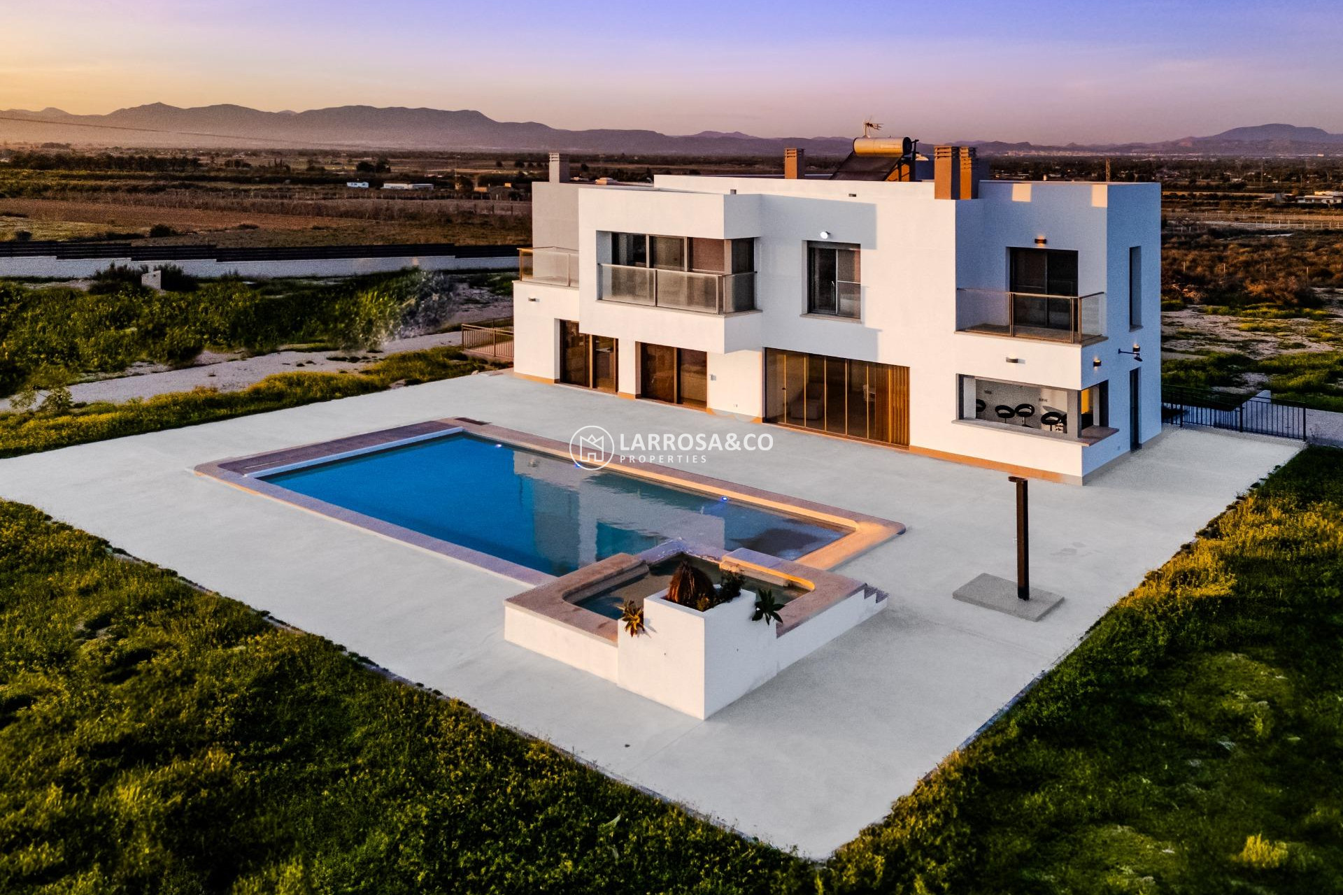 Resale - Detached House/Villa - La Marina