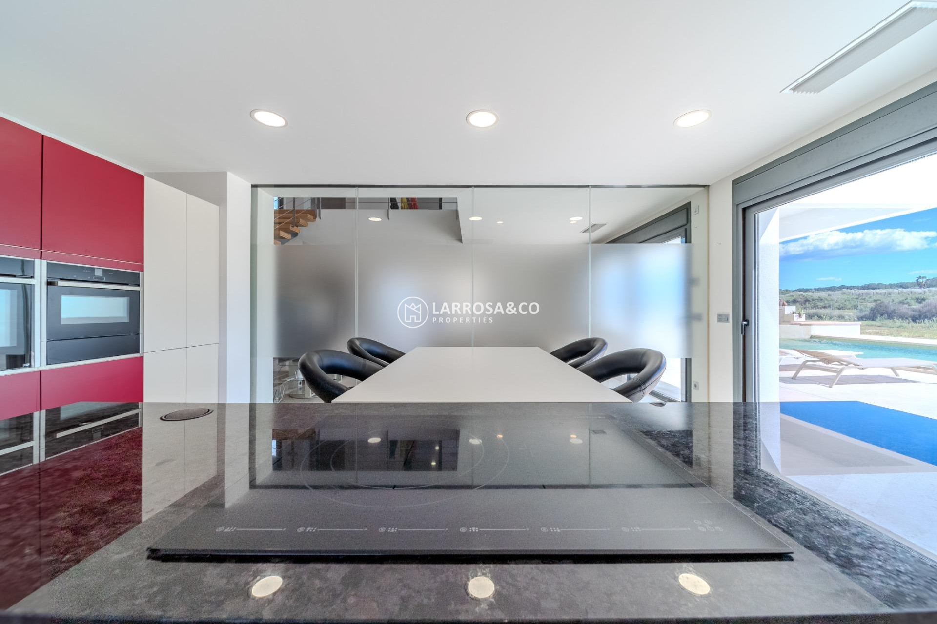 Resale - Detached House/Villa - La Marina