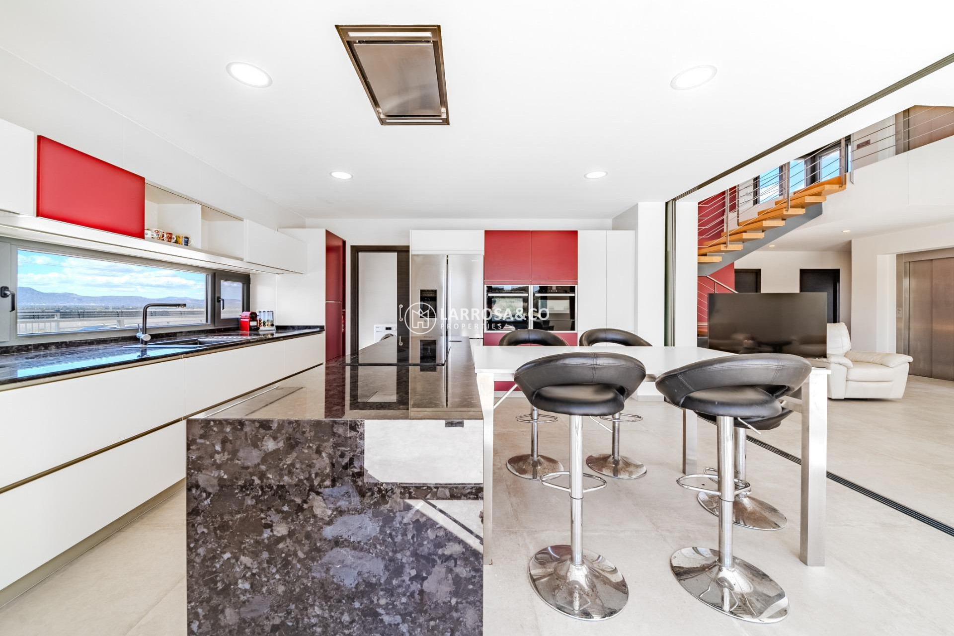 Resale - Detached House/Villa - La Marina