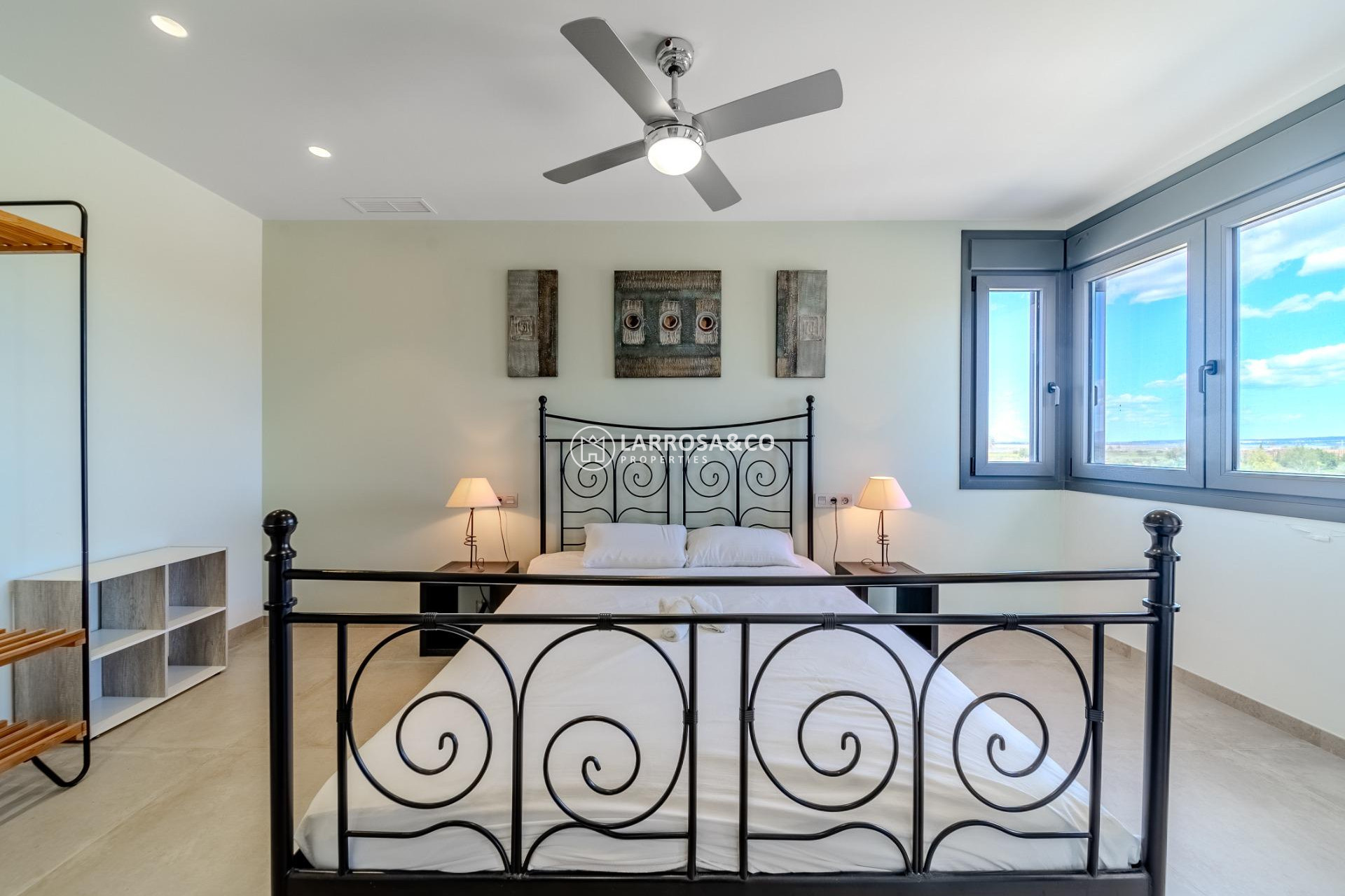 Resale - Detached House/Villa - La Marina