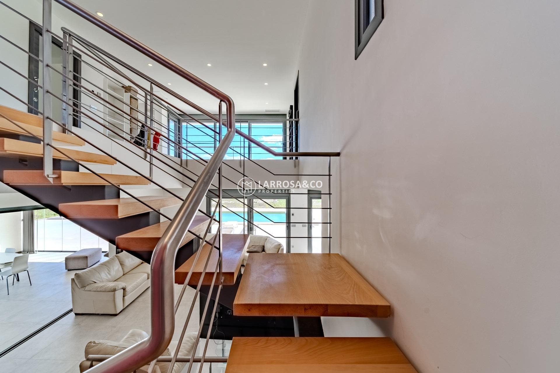 Resale - Detached House/Villa - La Marina