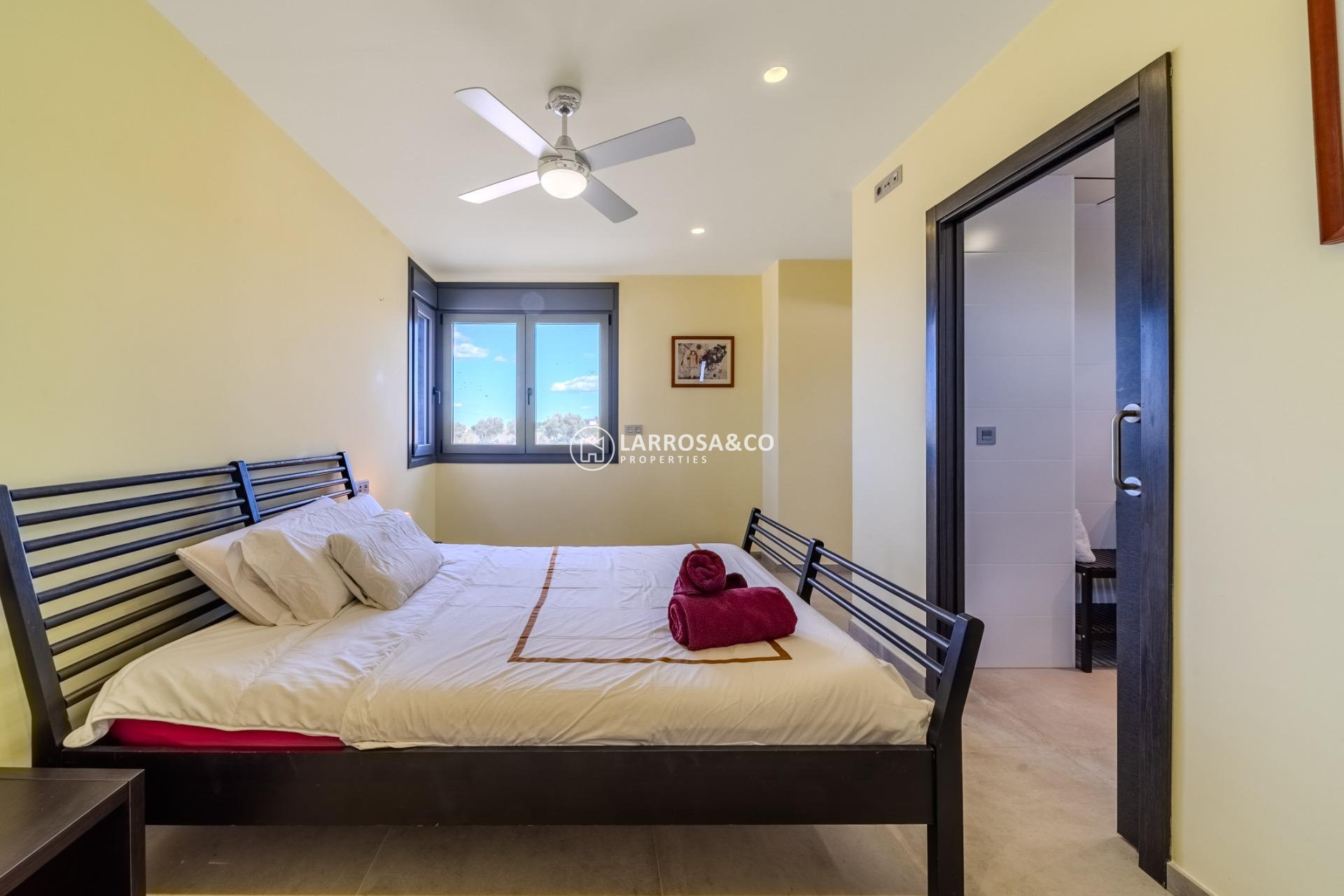 Resale - Detached House/Villa - La Marina