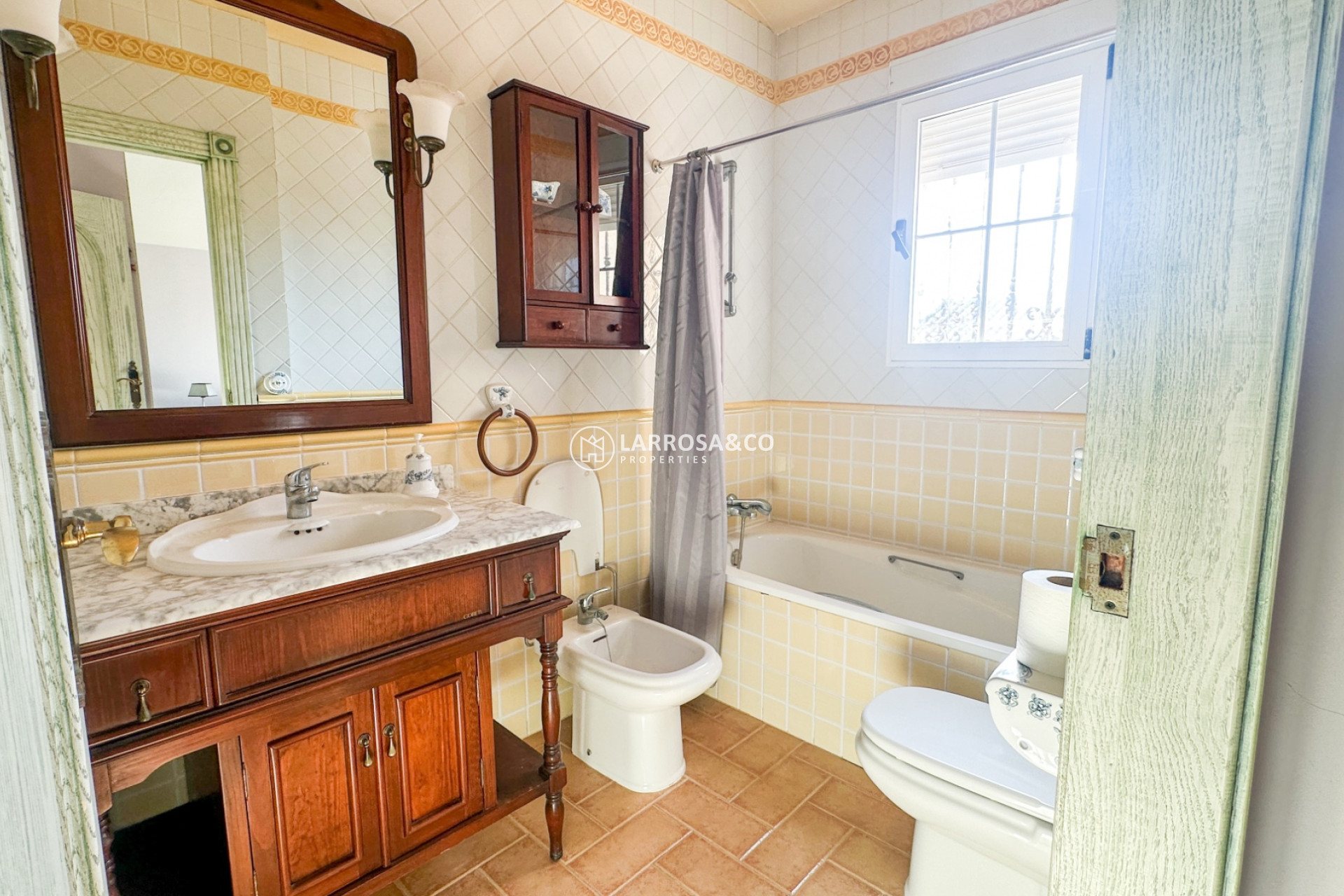 Resale - Detached House/Villa - La Mata - Costa Blanca