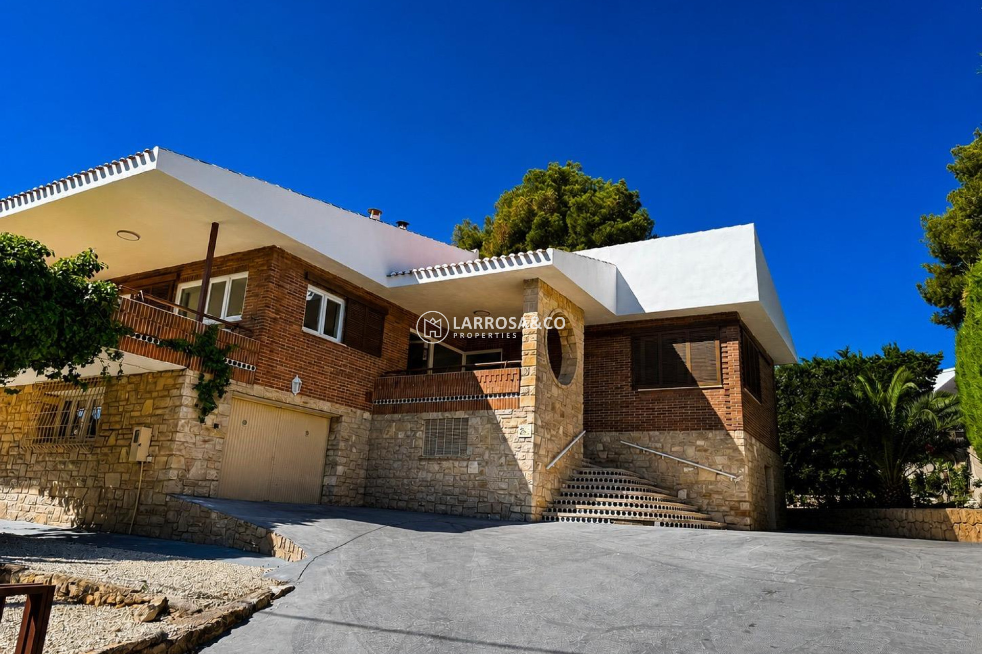 Resale - Detached House/Villa - La Nucia - Montebello - Nou Espai