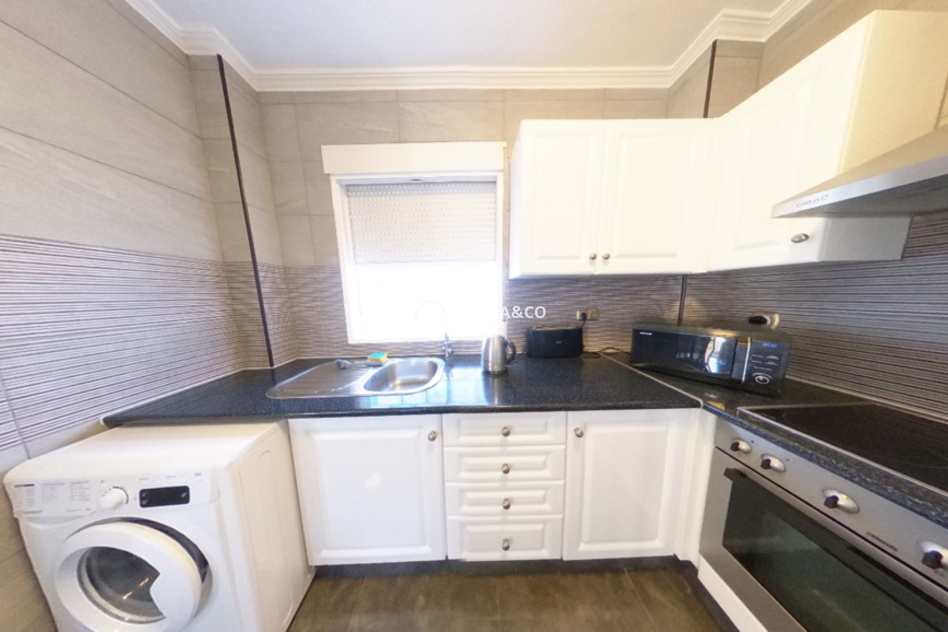 Resale - Detached House/Villa - La Zenia - Costa Blanca