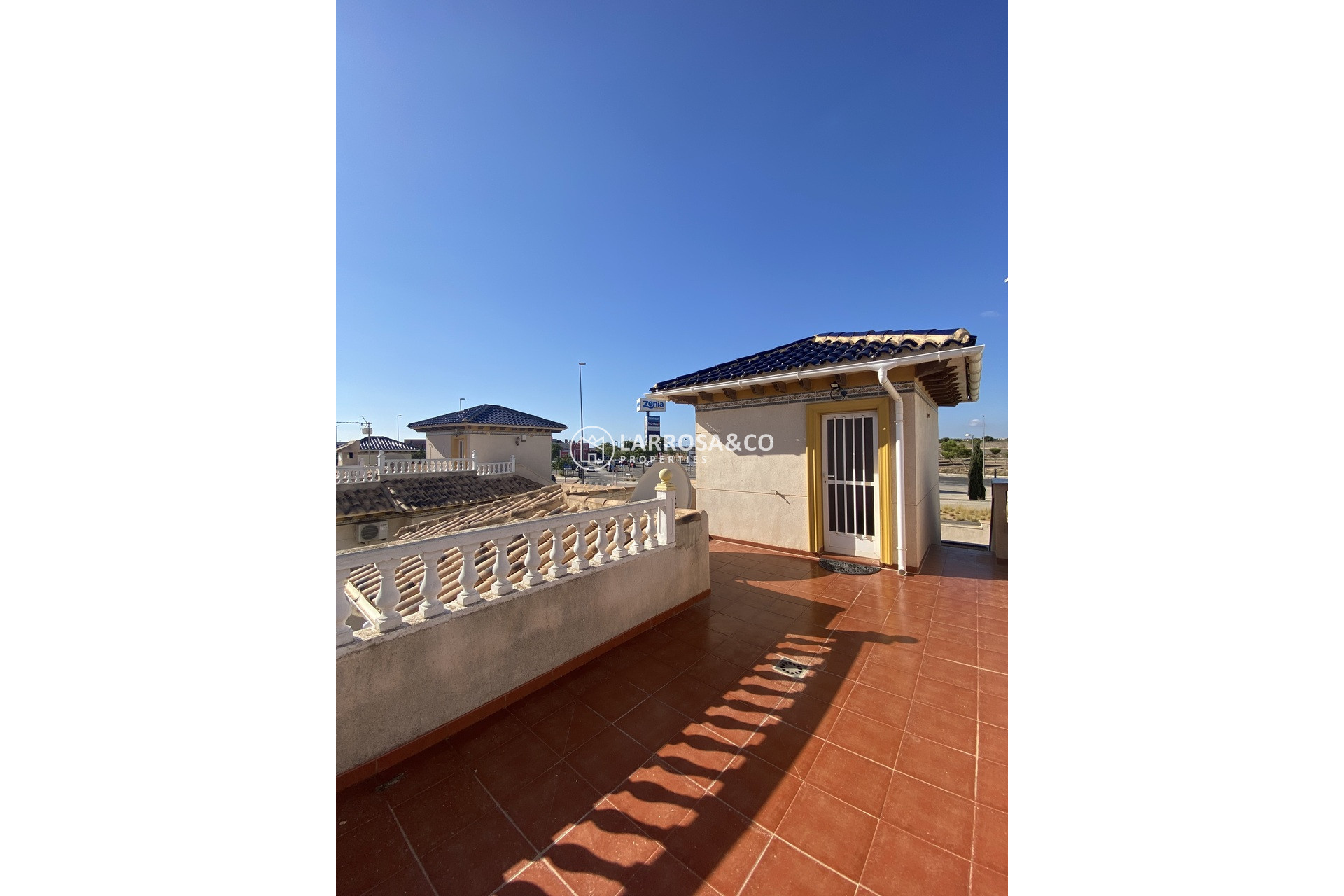 Resale - Detached House/Villa - La Zenia - Costa Blanca