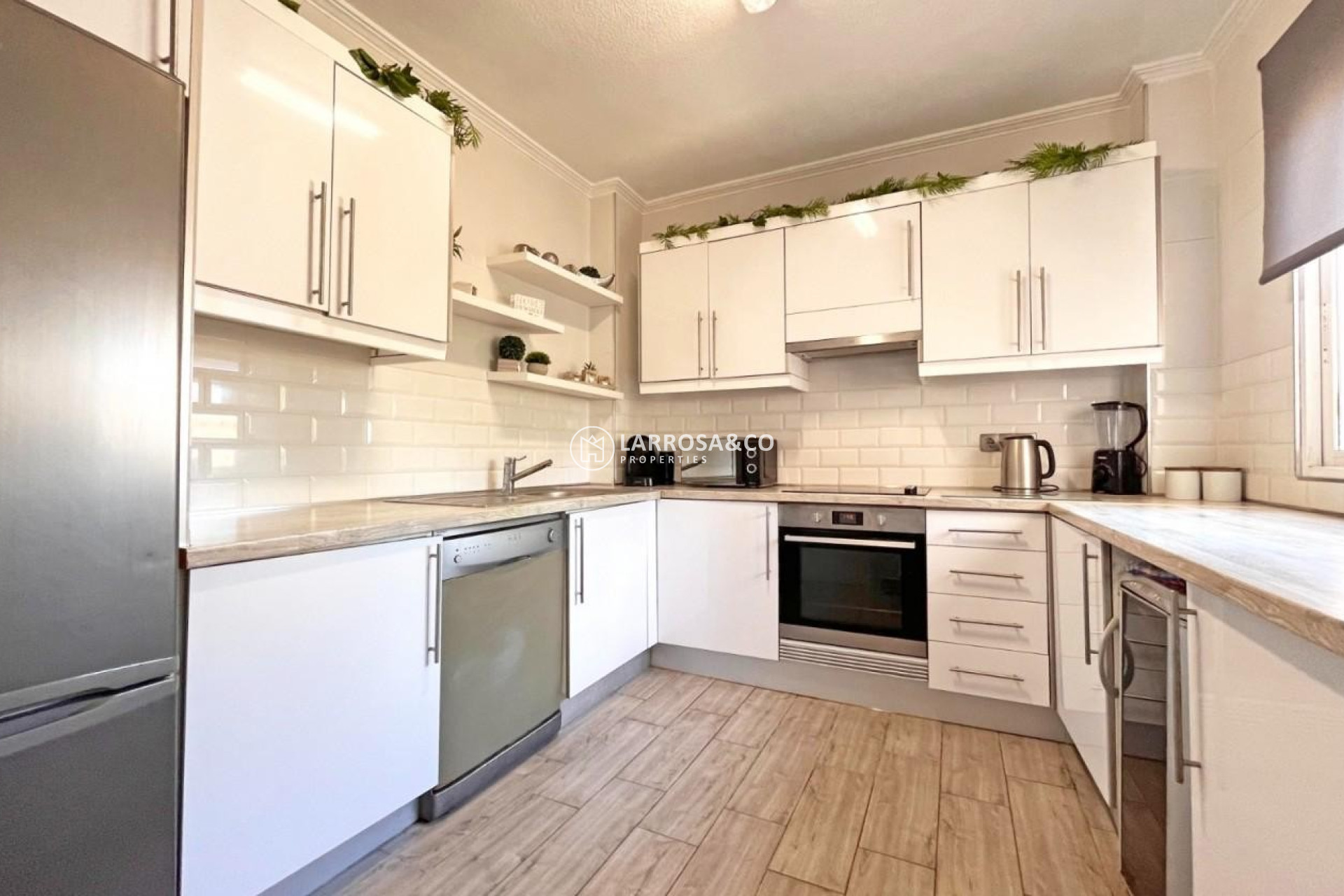 Resale - Detached House/Villa - La Zenia - Costa Blanca