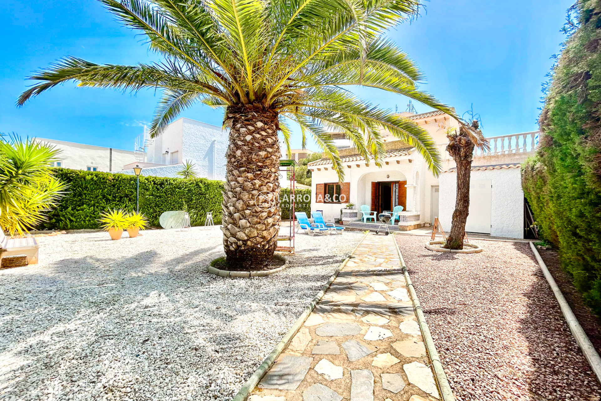 Resale - Detached House/Villa - La Zenia - Costa Blanca