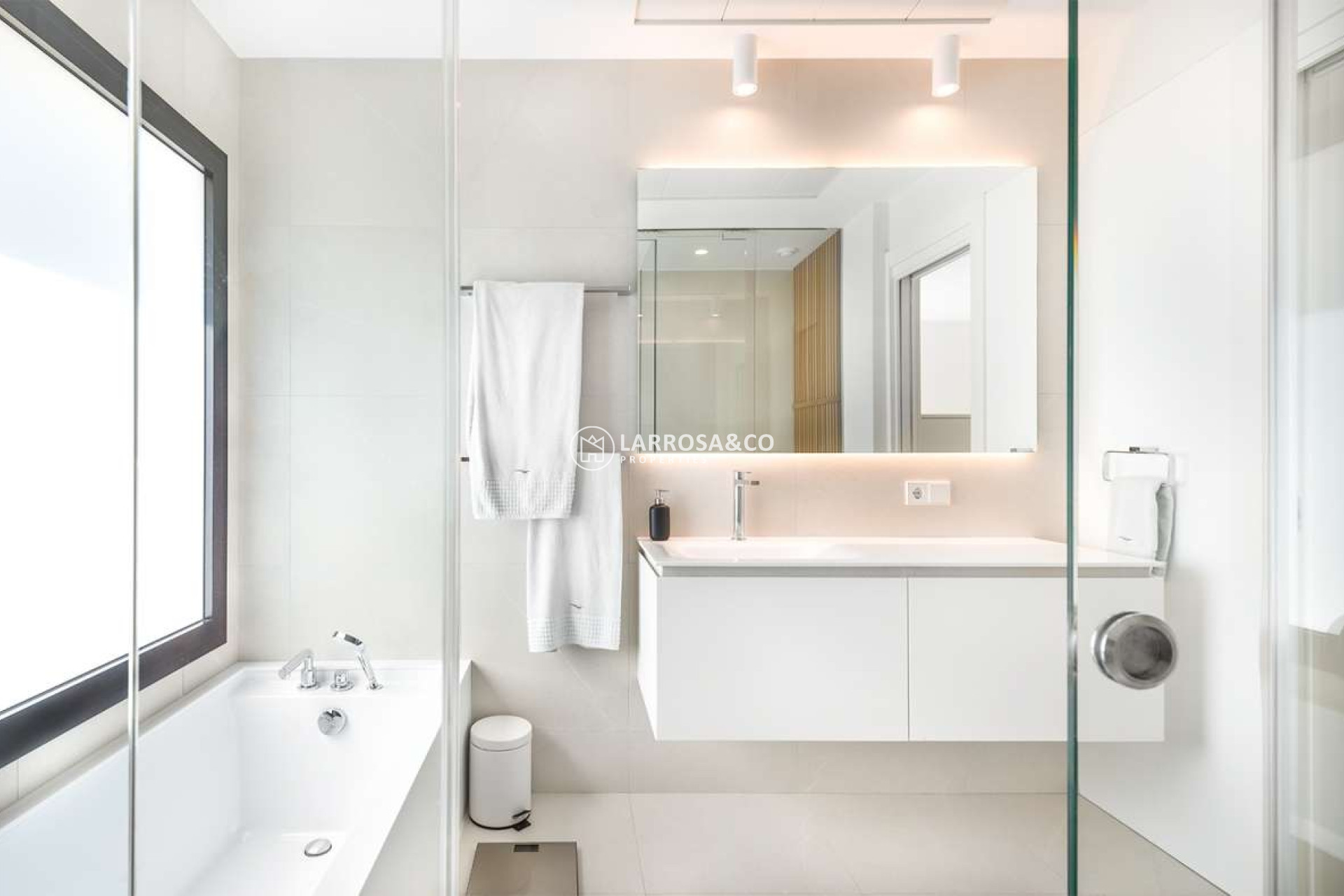 Resale - Detached House/Villa - Las Colinas Golf - Costa Blanca