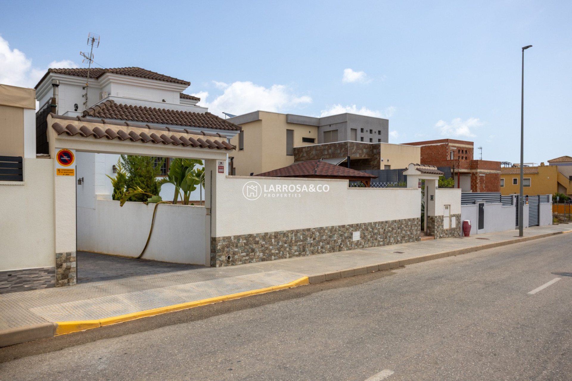 Resale - Detached House/Villa - Los Montesinos - Costa Blanca