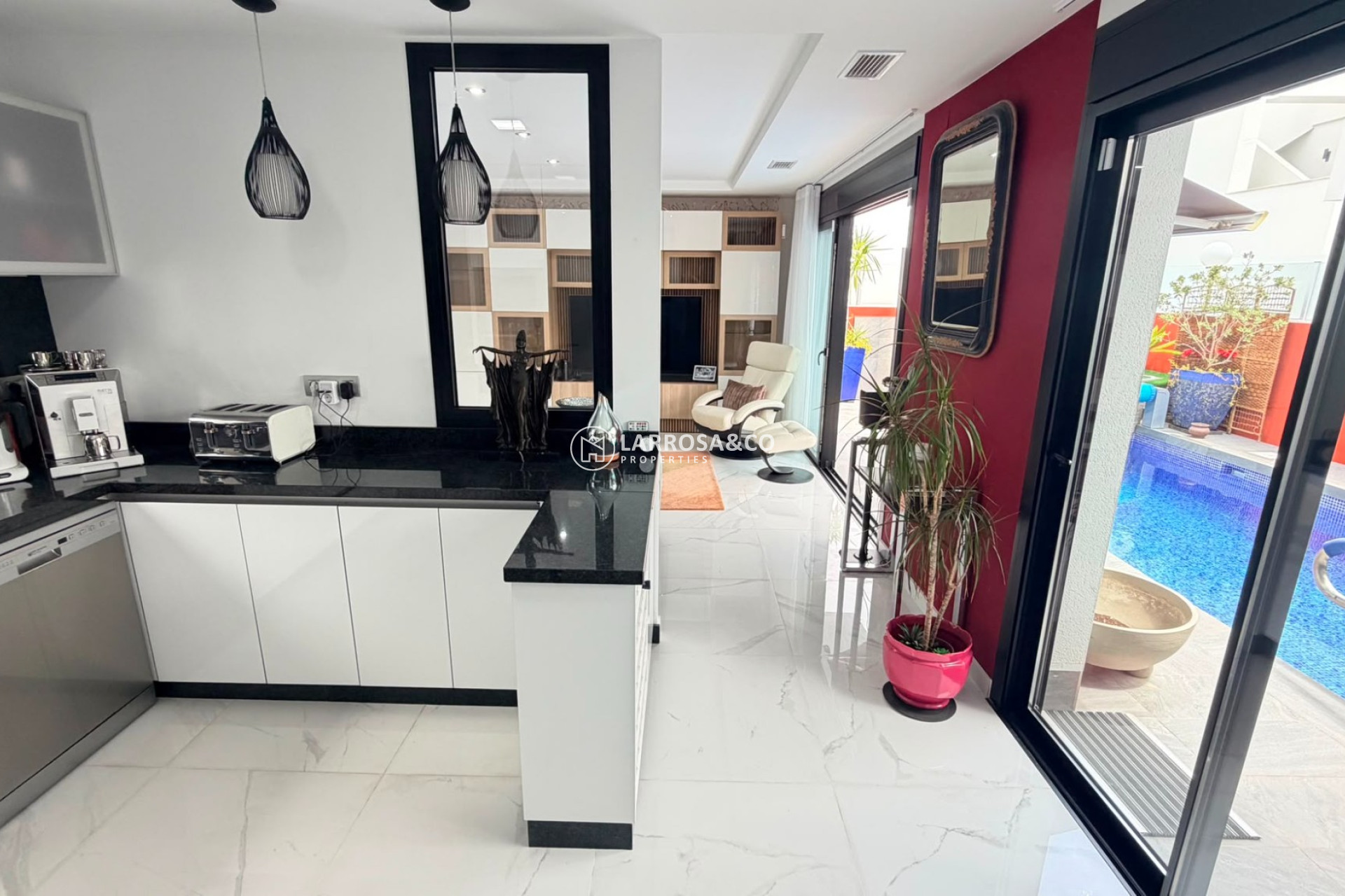 Resale - Detached House/Villa - Los Montesinos - Costa Blanca