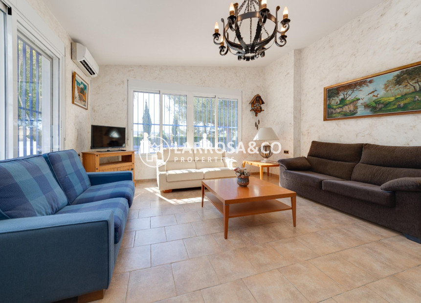 Resale - Detached House/Villa - Orihuela - Correntías Bajas
