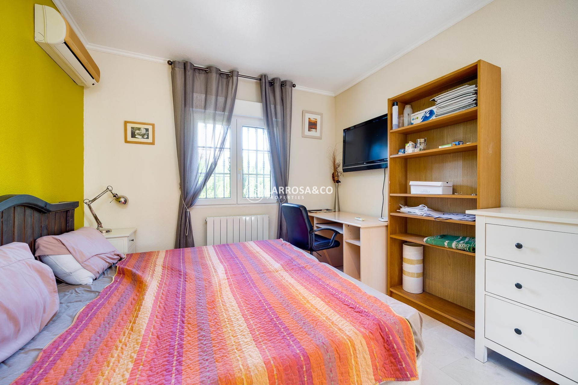 Resale - Detached House/Villa - Orihuela costa - Costa Blanca