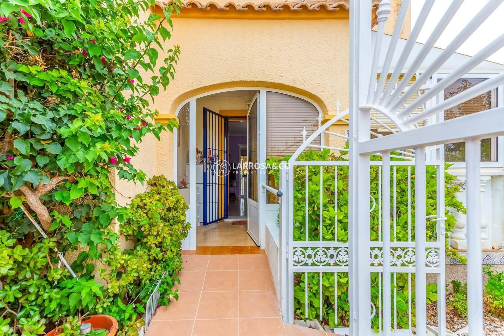 Resale - Detached House/Villa - Orihuela costa - La Zenia- Orihuela costa