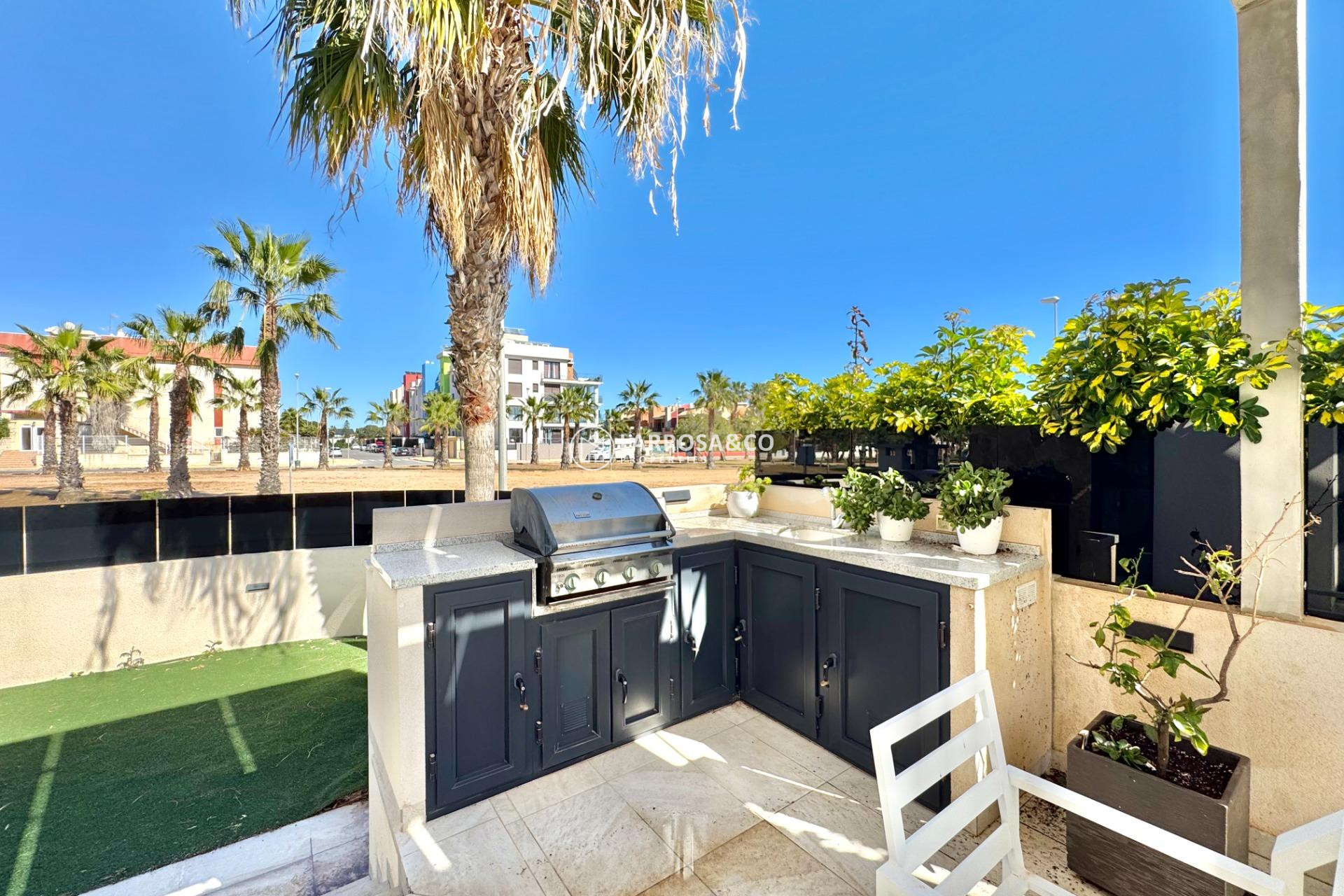 Resale - Detached House/Villa - Orihuela costa - Lomas de Cabo Roig