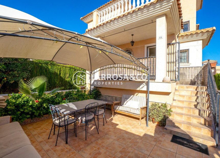 Resale - Detached House/Villa - Orihuela costa - Los Altos