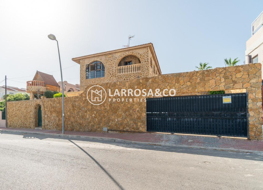 Resale - Detached House/Villa - Orihuela costa - Los Balcones