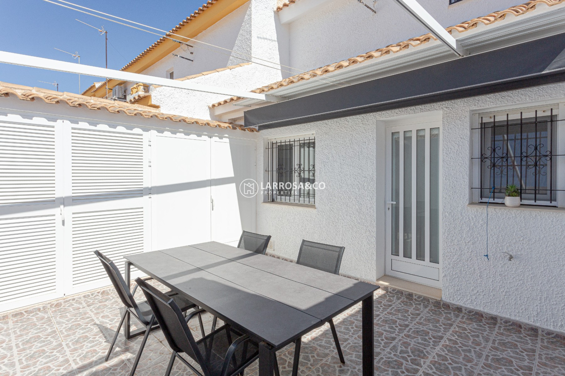 Resale - Detached House/Villa - Pilar de la Horadada - Costa Blanca