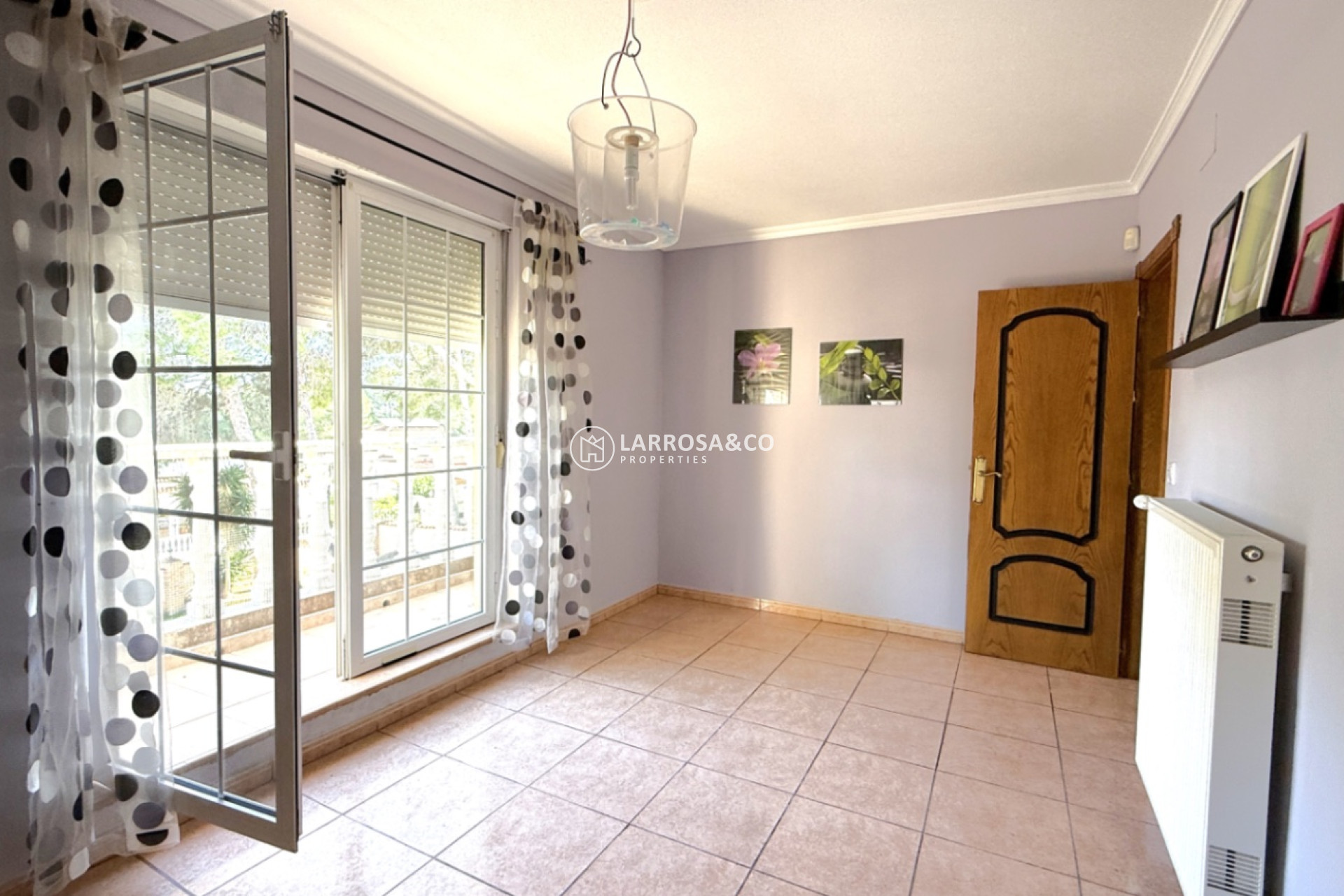 Resale - Detached House/Villa - Pilar de la Horadada - Costa Blanca