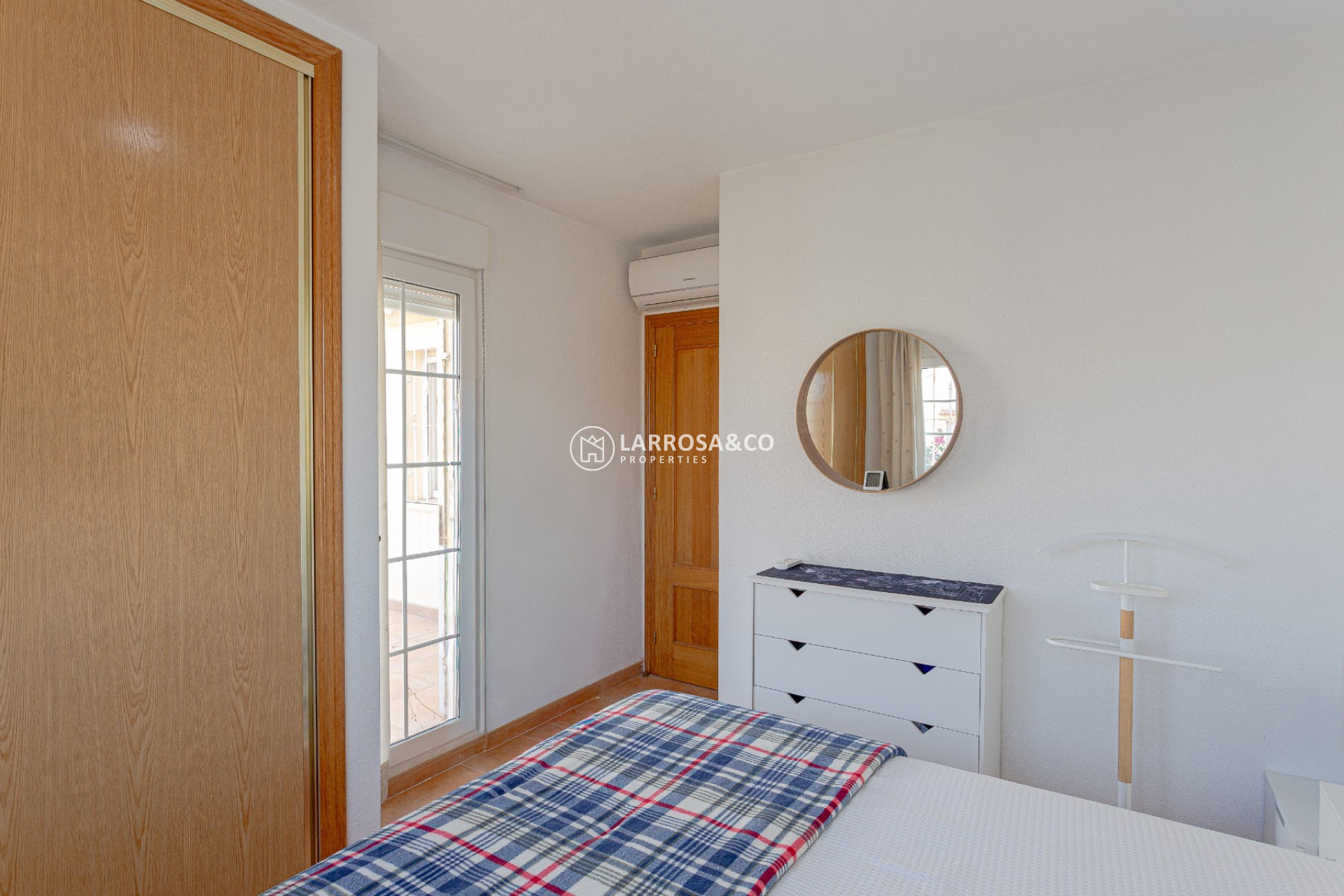 Resale - Detached House/Villa - Pilar de la Horadada - Costa Blanca