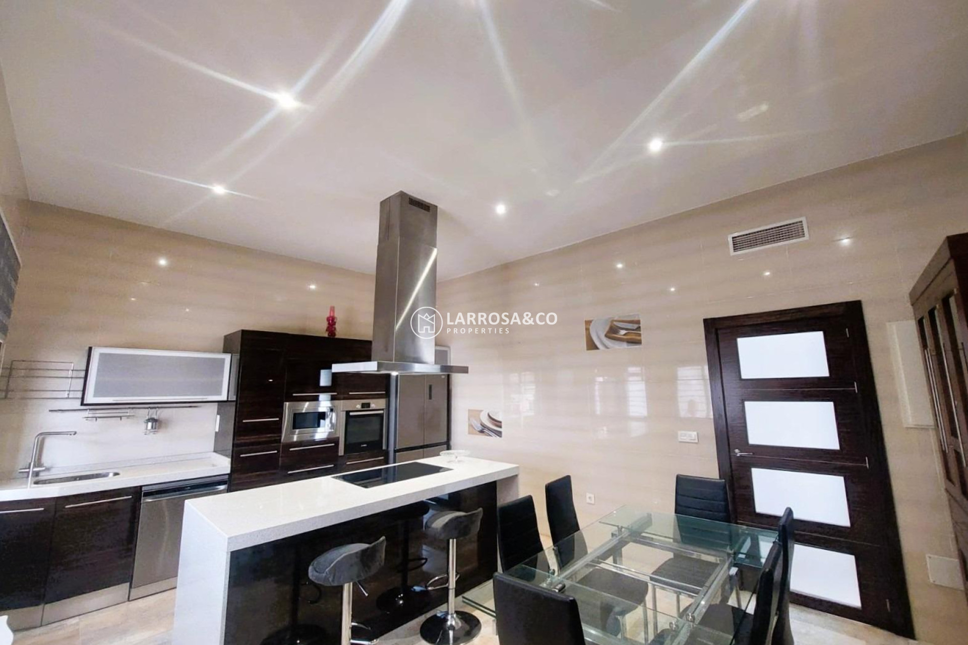 Resale - Detached House/Villa - Pilar de la Horadada - Costa Blanca