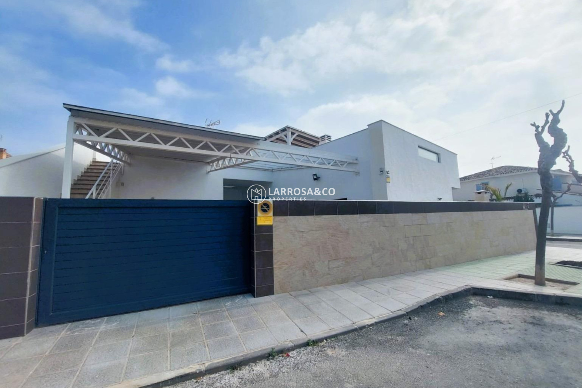 Resale - Detached House/Villa - Pilar de la Horadada - Costa Blanca