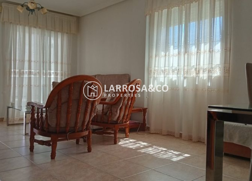Resale - Detached House/Villa - Pilar de la Horadada - Costa Blanca