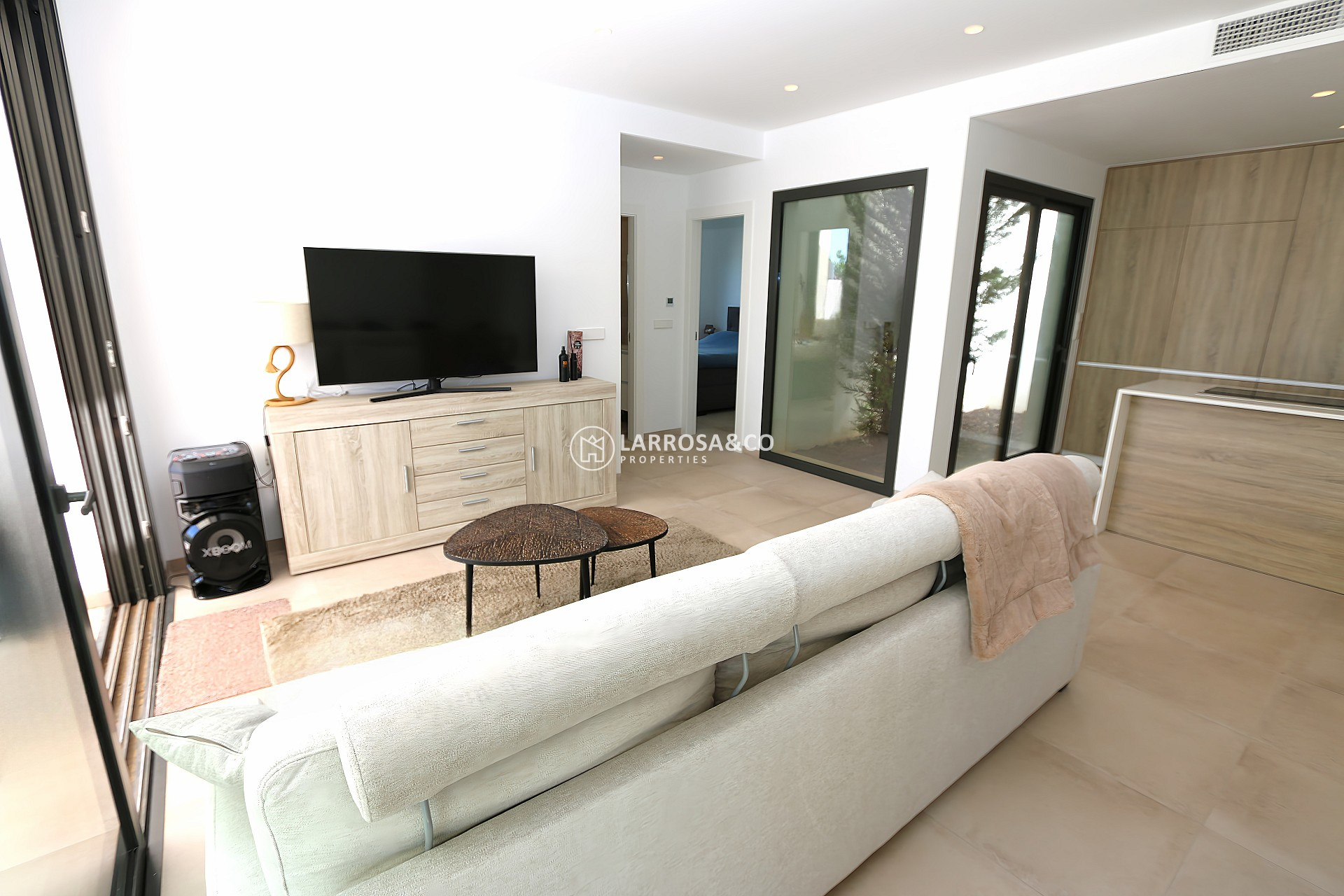 Resale - Detached House/Villa - Pilar de la Horadada - Costa Blanca