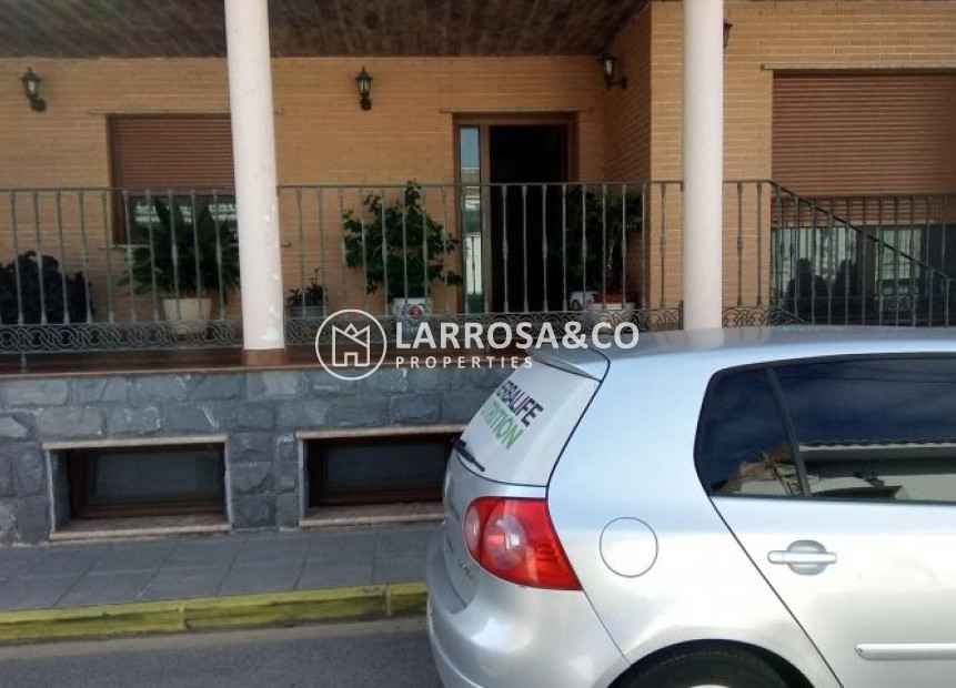 Resale - Detached House/Villa - Pilar de la Horadada - Costa Blanca