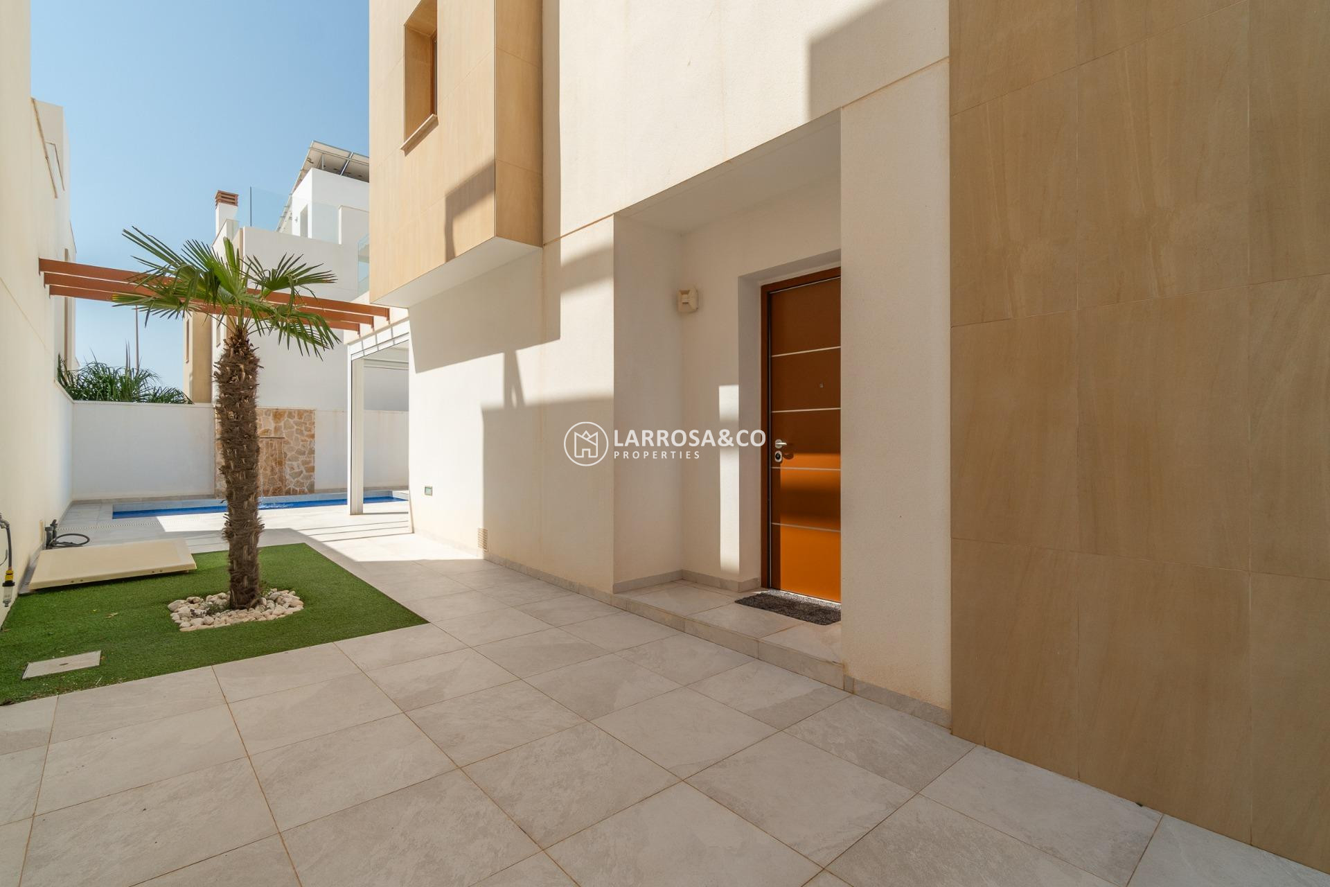 Resale - Detached House/Villa - Pilar de la Horadada - La Torre de la Horadada