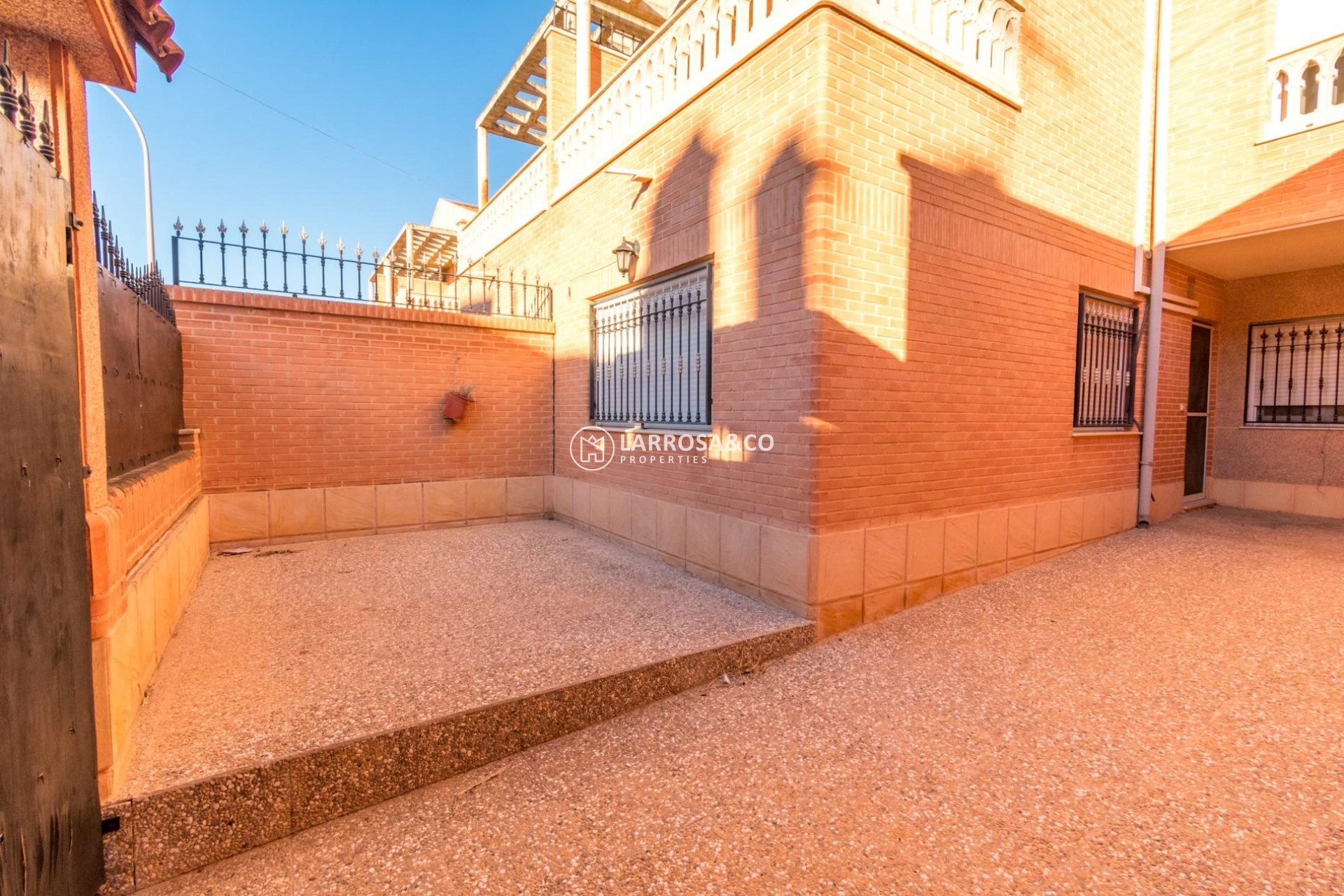 Resale - Detached House/Villa - San Isidro - CENTRO