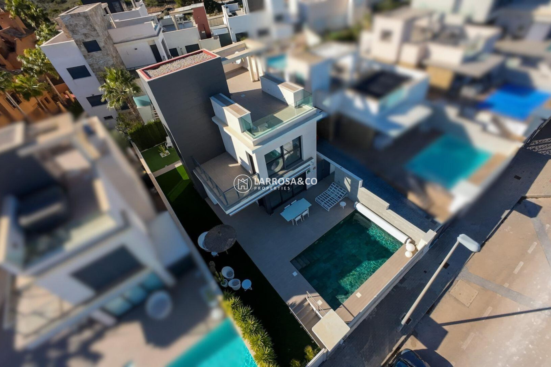 Resale - Detached House/Villa - San Miguel de Salinas - Bellavista