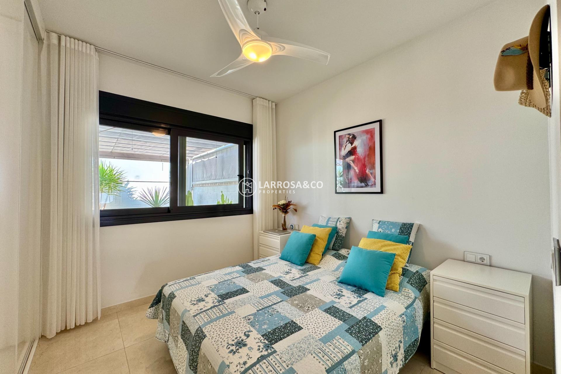 Resale - Detached House/Villa - San Miguel de Salinas - Bellavista